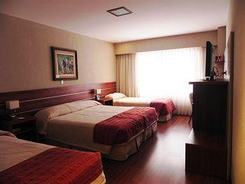Hotel Quorum Golf, Tenis & Spa Кордова Экстерьер фото